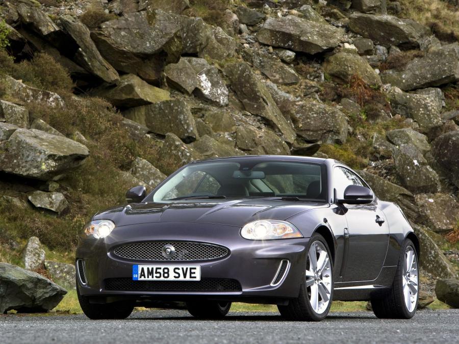  Jaguar XK Coupe 2009 года  (UK) (фото 7 из 13)